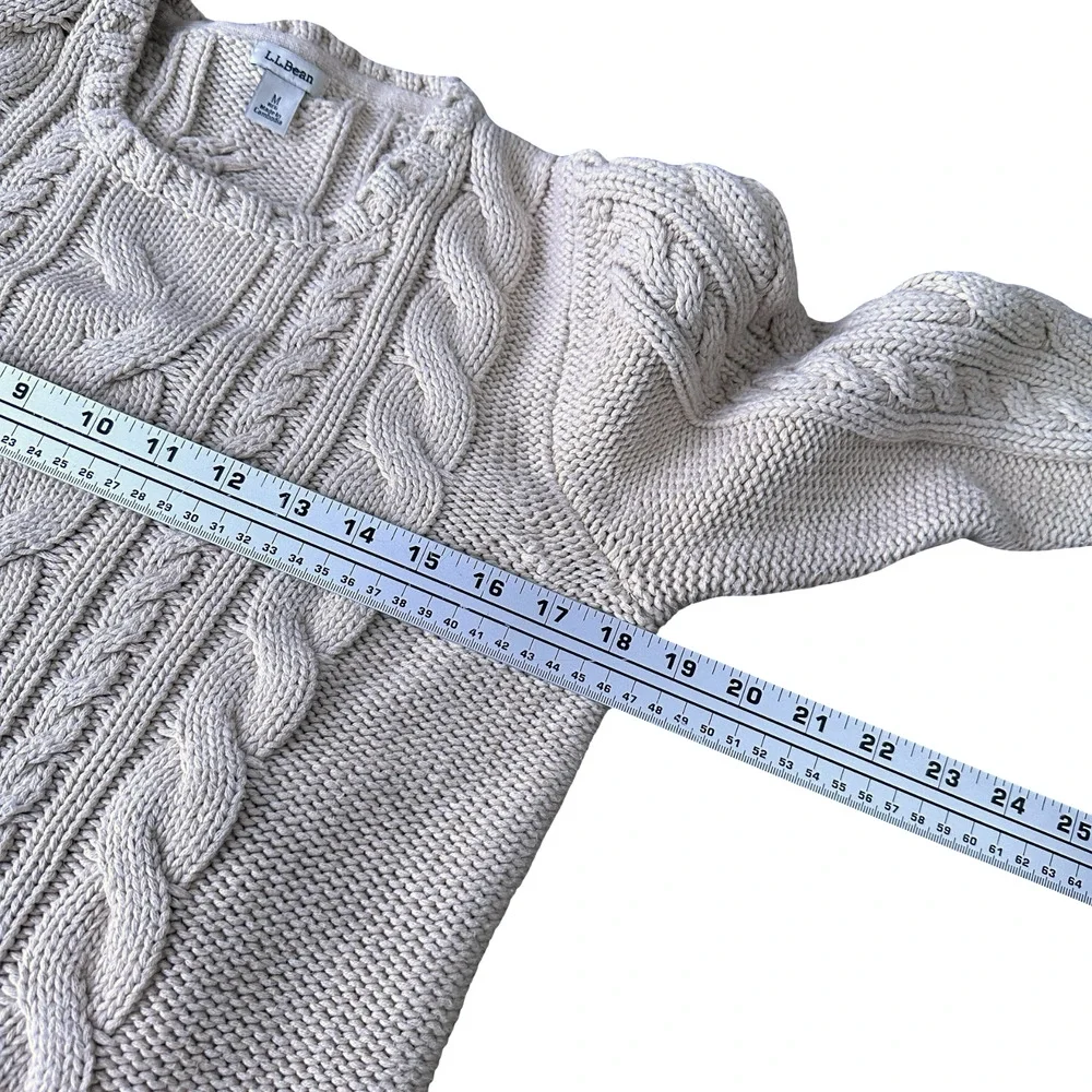 LL Bean Cable‎ Knit Sweater Women’s Medium Beige Tan Cotton Long Sleeve Pullover